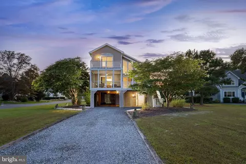 10 Duck Walk, Bethany Beach, DE 19930