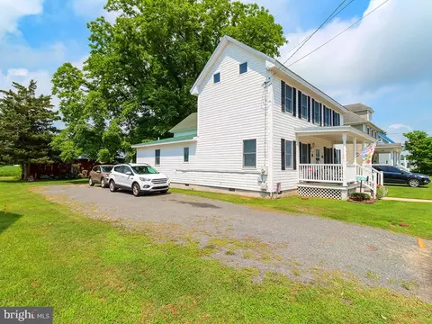 Exterior - 414 Union St, Milton, DE 19968 photo 10 of 13