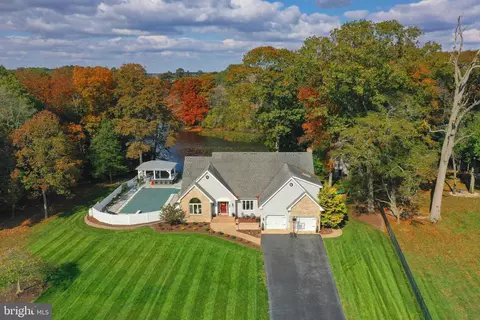 30748 Cypress Ln, Laurel, DE 19956