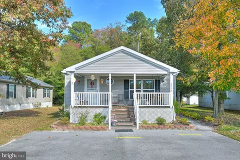 822 Rum Bridge Branch Rd, Seaford, DE 19973