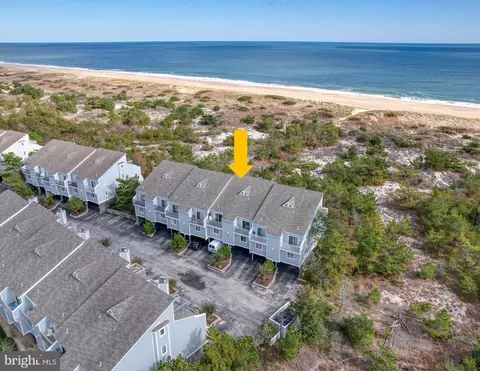 29003 Indian Harbor Dr #20, South Bethany, DE 19930