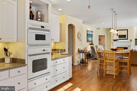 Kitchen - 29375 Colony Dr, Dagsboro, DE 19939 photo 5 of 5