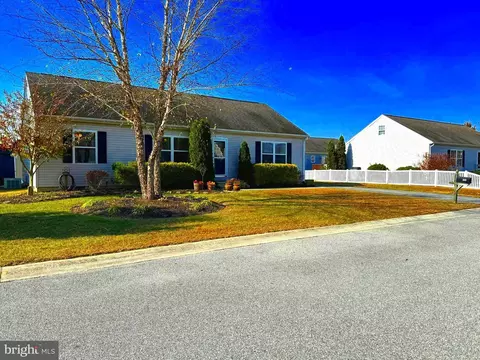 104 Sailor Ln, Milton, DE 19968