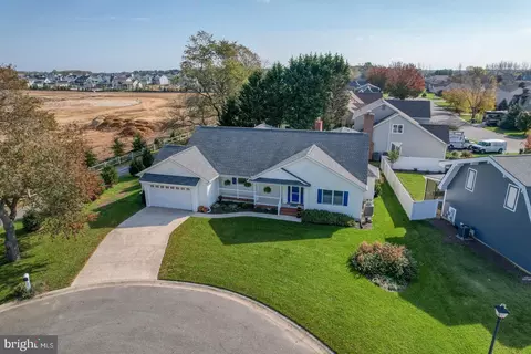 5 Inlet Pl, Lewes, DE 19958