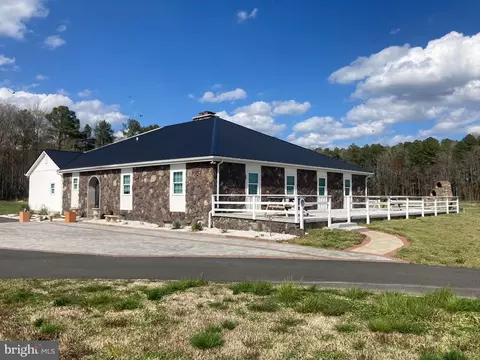 18155 Deer Forest Rd, Georgetown, DE 19947