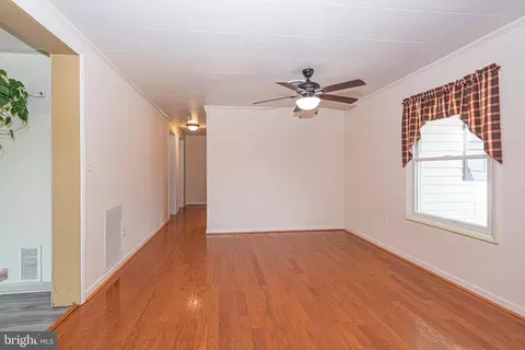 28095 Seaford Rd, Laurel, DE 19956 photo 16