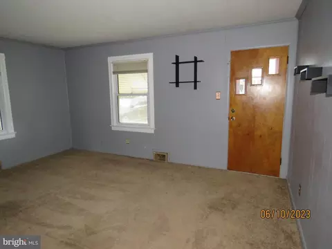 11459 Laurel Rd, Laurel, DE 19956 photo 3
