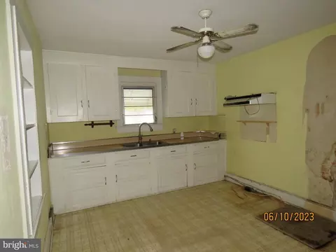 11459 Laurel Rd, Laurel, DE 19956 photo 5