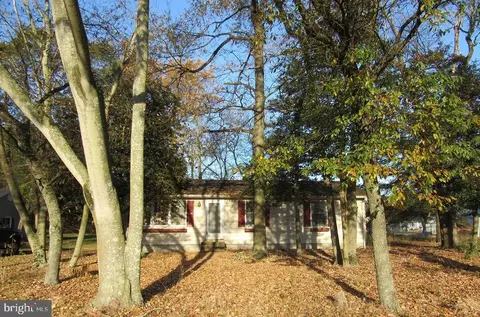13061 Fleetwood Pond Rd, Seaford, DE 19973