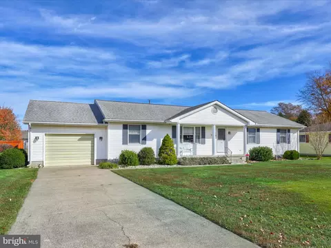 18383 Locust Ln, Lewes, DE 19958
