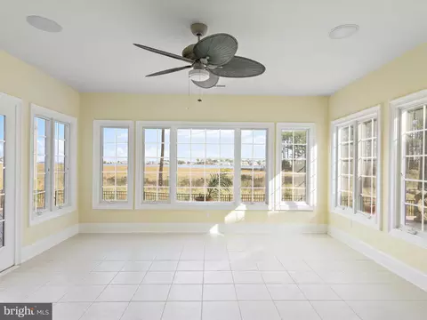 37487 Seaside Dr, Ocean View, DE 19970 photo 9