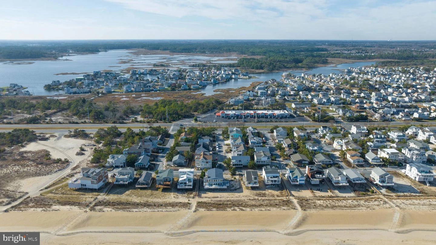 1106 S Ocean Dr, Bethany Beach, DE 19930 photo 11
