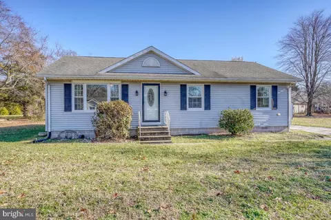 30977 Holts Landing Rd, Dagsboro, DE 19939