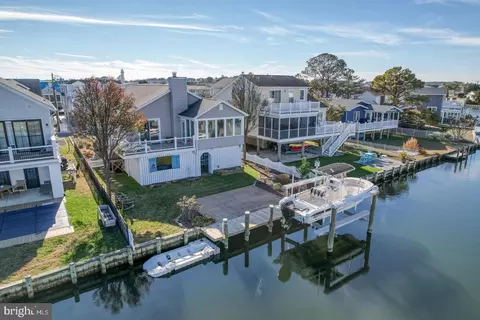 11 Oyster Bay Dr, Fenwick Island, DE 19944