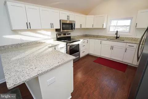 Kitchen - 210 E 6th St, Laurel, DE 19956 photo 3 of 8