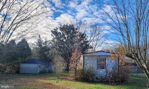 28450 W Springside Dr, Milton, DE 19968