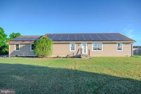 7087 W Line Rd, Delmar, DE 19940