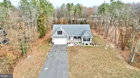 6499 Pleasant Dr, Laurel, DE 19956 photo 4