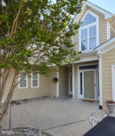 120 Rock Ledge Ct #5702B, Milford, DE 19963