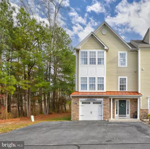 26 Dockside Dr #25, Millville, DE 19967
