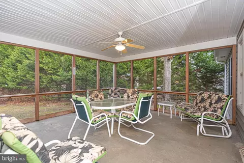 15825 Trap Dr, Laurel, DE 19956 photo 11