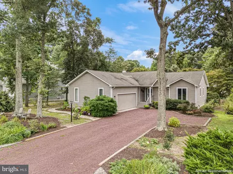 626 Bethany Loop, Bethany Beach, DE 19930 photo 4
