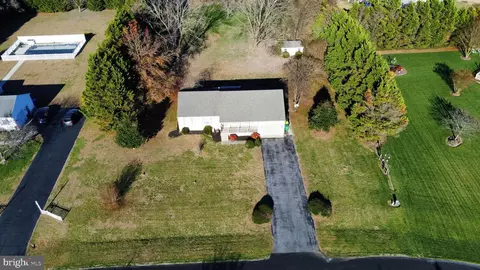 31139 Chipmans Chase Dr, Laurel, DE 19956 photo 3