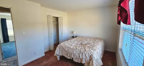 Bedroom - 24644 Peterkins Rd, Georgetown, DE 19947 photo 3 of 5