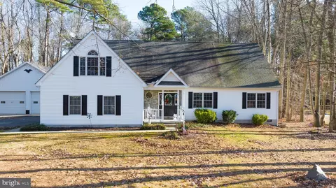 10421 Jasmine Dr, Lincoln, DE 19960