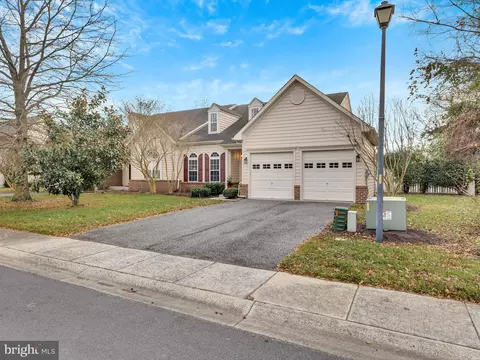 9 Avon Park Blvd, Ocean View, DE 19970