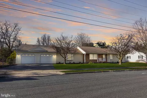 806 Hurley Park Dr, Seaford, DE 19973