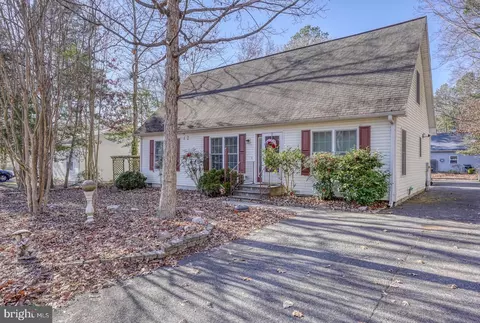 38 Cedarwood Dr, Lewes, DE 19958