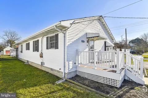 600 Birch St, Bridgeville, DE 19933