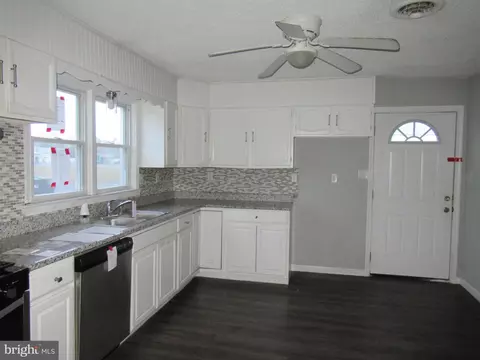 206 Pine St, Ellendale, DE 19941 photo 5