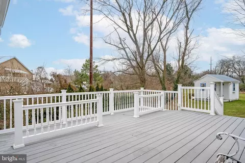 Exterior - 27 Devries Cir, Lewes, DE 19958 photo 6 of 8