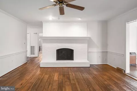 Living - 27 Devries Cir, Lewes, DE 19958 photo 1 of 3