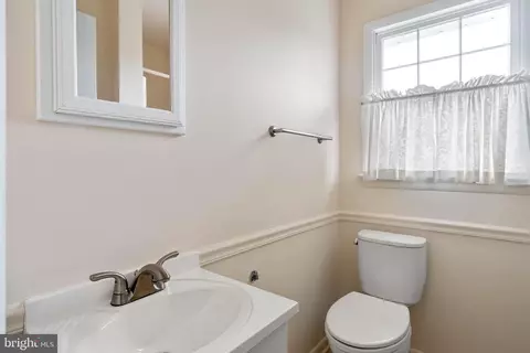 Bath - 27 Devries Cir, Lewes, DE 19958 photo 3 of 3
