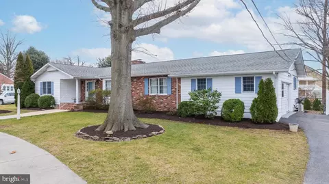 Exterior - 27 Devries Cir, Lewes, DE 19958 photo 2 of 8