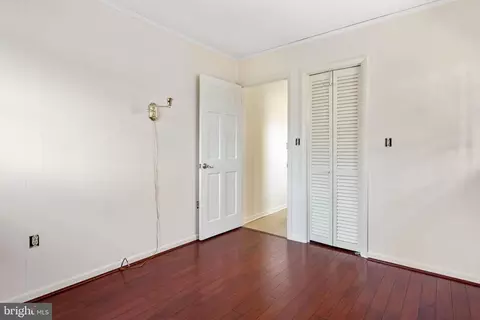 Bedroom - 27 Devries Cir, Lewes, DE 19958 photo 2 of 2