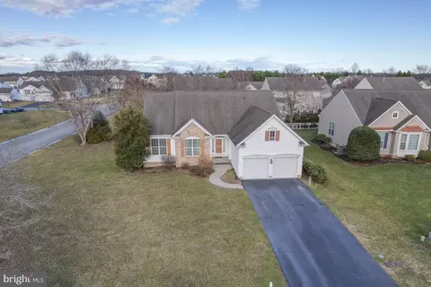 2 E Bullrush Dr, Milford, DE 19963 photo 2