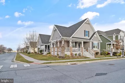 201 Mill Pond Ave, Milton, DE 19968