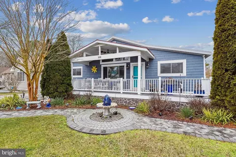 602 Holly Ct, Bethany Beach, DE 19930