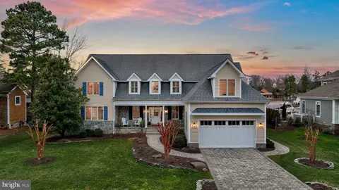 109 Blackpool Rd, Rehoboth Beach, DE 19971