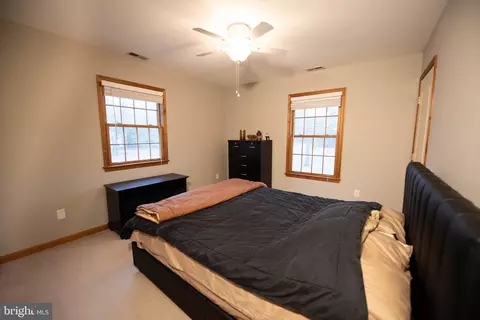Bedroom - 2 Whispering Woods Dr, Georgetown, DE 19947 photo 4 of 5