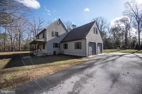 Exterior - 2 Whispering Woods Dr, Georgetown, DE 19947 photo 4 of 13