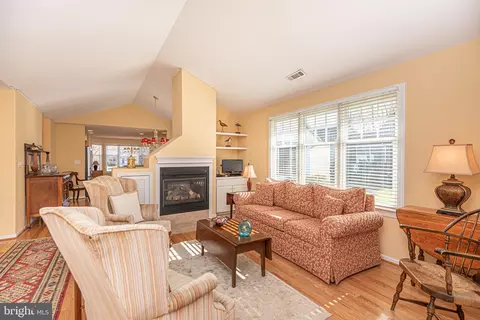 Living - 17 Cromwell Dr, Ocean View, DE 19970 photo 1 of 4