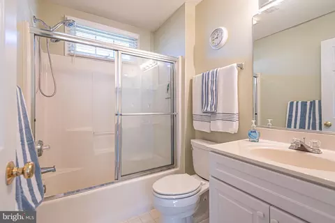 Bath - 17 Cromwell Dr, Ocean View, DE 19970 photo 3 of 3
