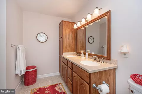 Bath - 17 Cromwell Dr, Ocean View, DE 19970 photo 2 of 3
