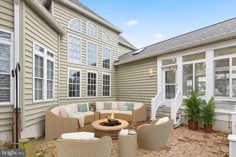 Exterior - 12 Cedar Grove Ct, Ocean View, DE 19970 photo 9 of 12