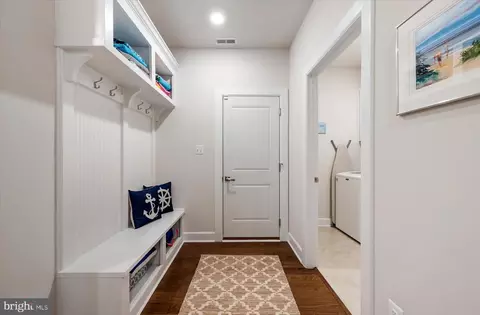 Entry Way - 39055 Crows Nest Ln, Frankford, DE 19945 photo 5 of 5
